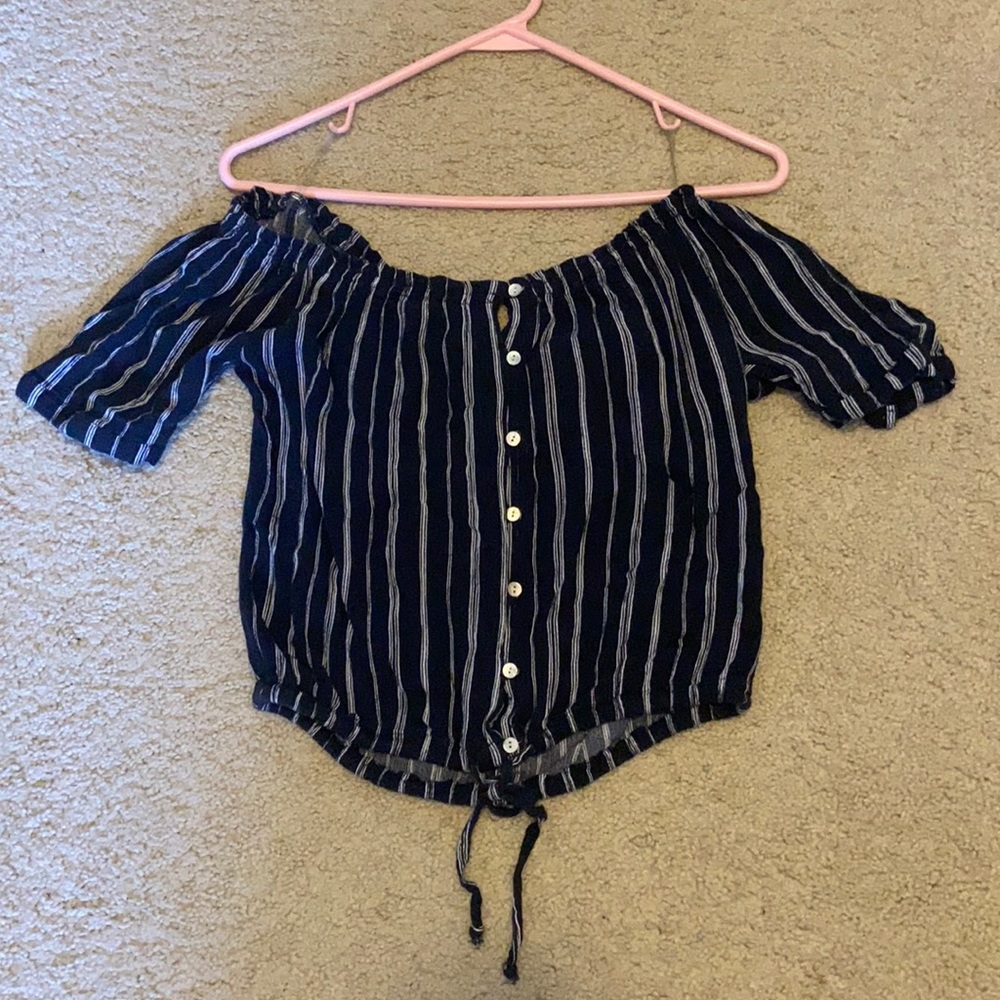 Ardene Off-The-Shoulder Crop Top